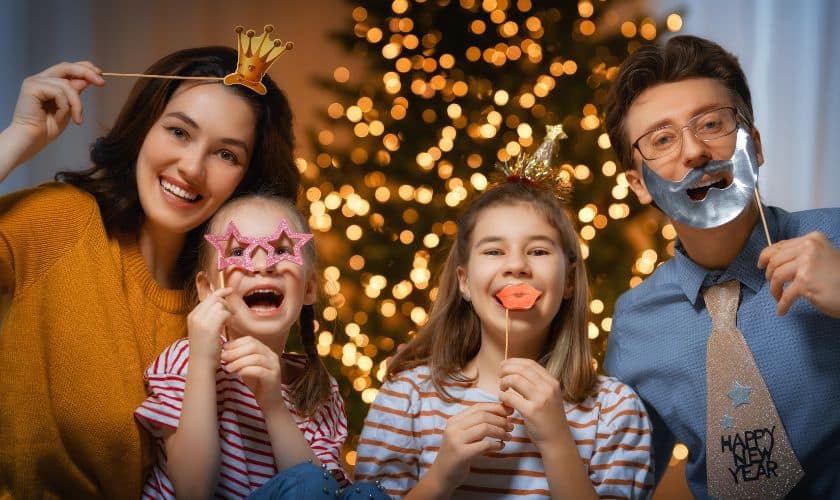 Cosmetic Dentistry Secrets to a Picture-Perfect New Year’s Eve Smile