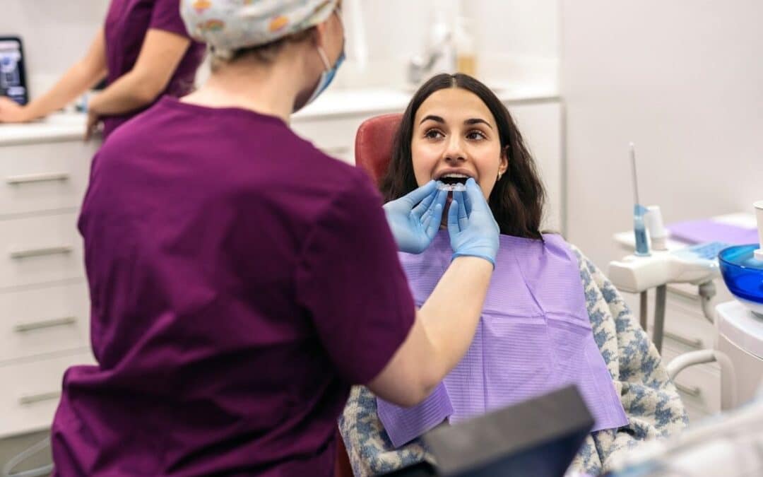 How to Choose the Best Removal Tool for Your Aligners